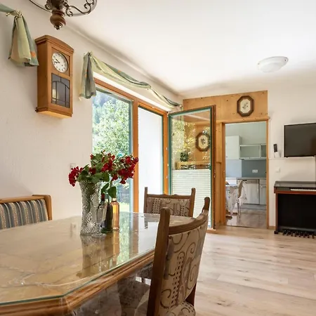 Gaestehaus Kerber Çiftlik konaklama Steeg